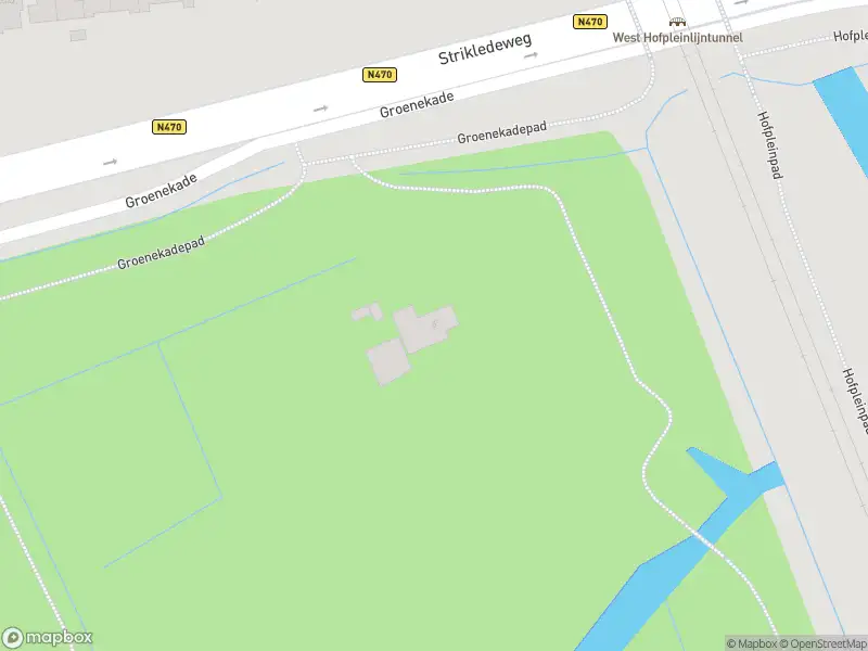 Ambulance met gepaste spoed naar de Groenekade in Pijnacker