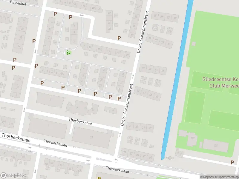 Ambulance met grote spoed naar de Dr. Schaepmanstraat in Sliedrecht