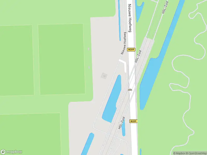 Brandweer met gepaste spoed naar de Nieuwe Hoefweg in Benthuizen