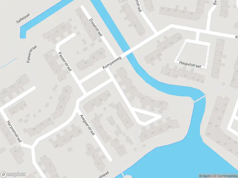 Ambulance met grote spoed naar de Katrolstraat in Alkmaar