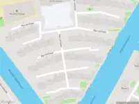 Ambulance met grote spoed naar de Marcantilaan in Amsterdam