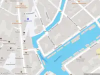 Ambulance met gepaste spoed naar de Korte Dijkstraat in Amsterdam