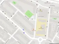 Ambulance met gepaste spoed naar de Stationstraat in Schiedam