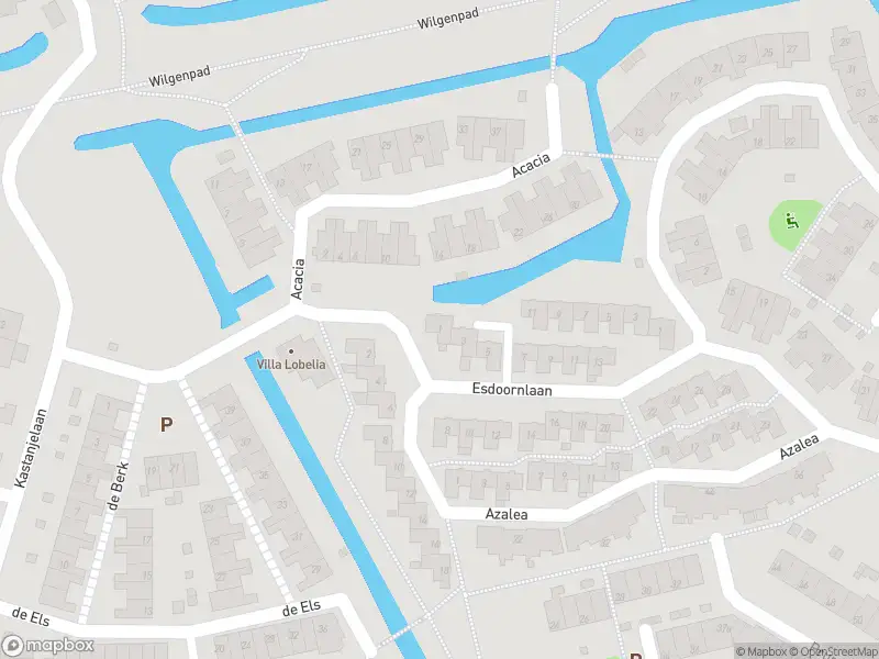 Ambulance met grote spoed naar de Esdoornlaan in Hellevoetsluis