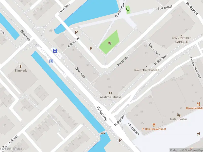 Ambulance met gepaste spoed naar de Buizerdhof in Capelle aan den IJssel