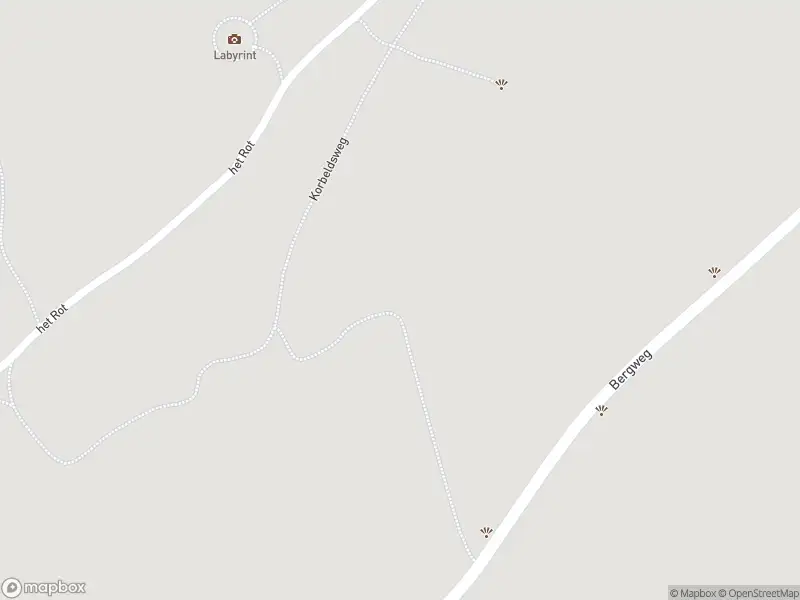 Brandweer met grote spoed naar de Bergweg in Luttenberg vanwege gebouwbrand