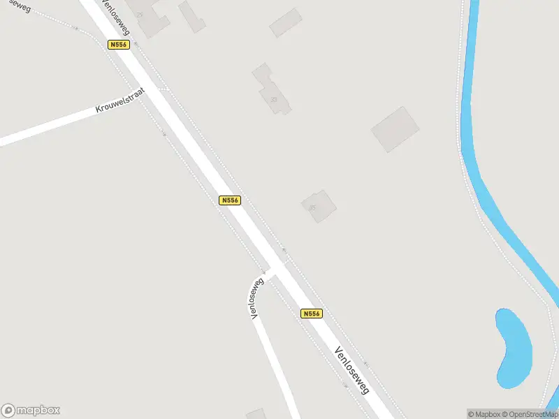 Ambulance met grote spoed naar de Venloseweg in Sevenum