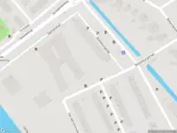 Ambulance met grote spoed naar de Blijvenburgstraat in Rotterdam