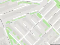 Ambulance met grote spoed naar de Clara Meyer-Wichmannstraat in Amsterdam