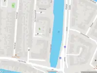 Ambulance met gepaste spoed naar de Zijloever in Leiden
