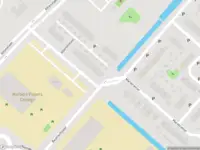 Ambulance met gepaste spoed naar de Albertvillelaan in Nieuw-Vennep