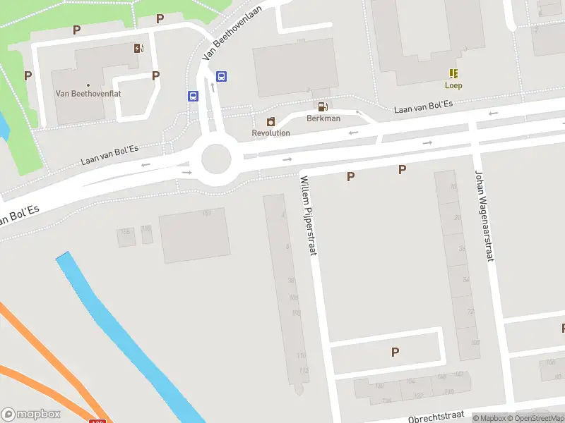 Ambulance met gepaste spoed naar de Willem Pijperstraat in Schiedam