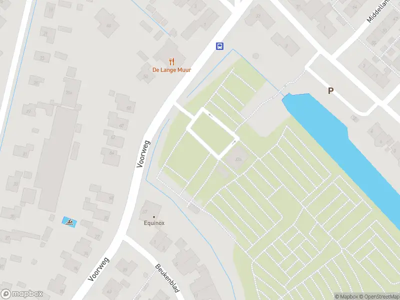 Ambulance met gepaste spoed naar de Voorweg in Oostvoorne