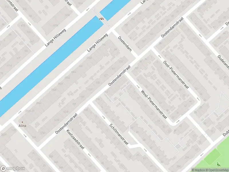 Ambulance met grote spoed naar de Oostendamstraat in Rotterdam