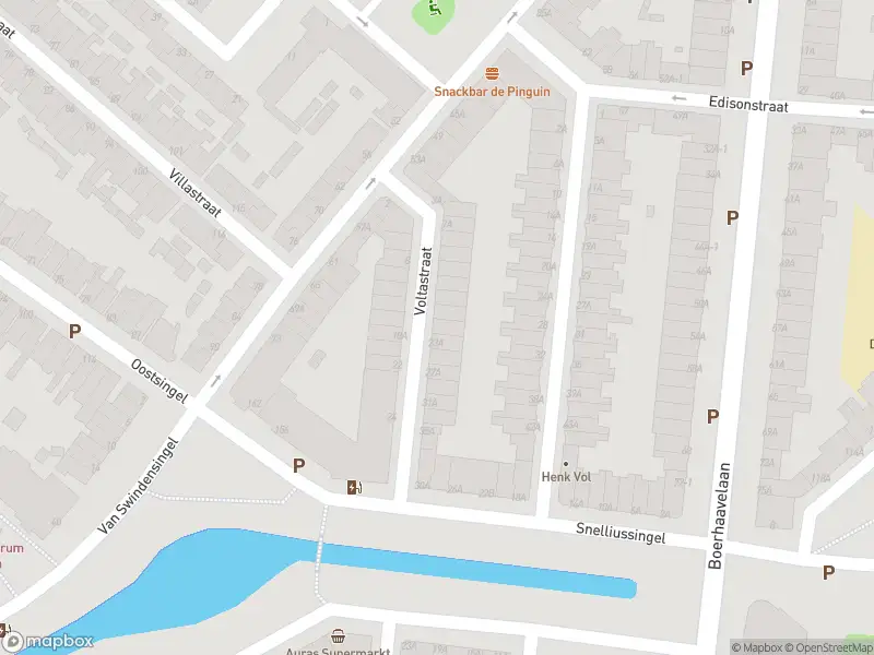 Ambulance met gepaste spoed naar de Voltastraat in Schiedam