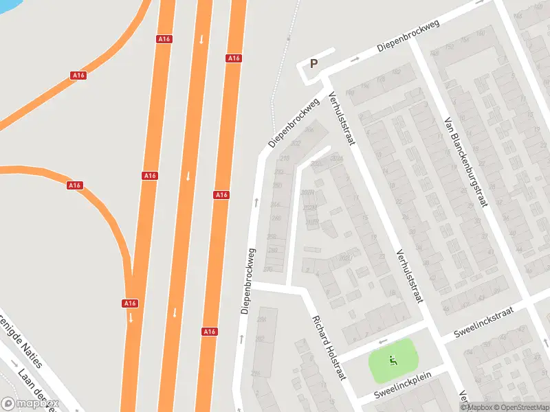 Ambulance met grote spoed naar de Diepenbrockweg in Dordrecht