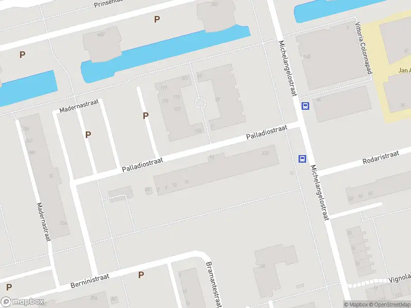 Ambulance met grote spoed naar de Palladiostraat in Rotterdam