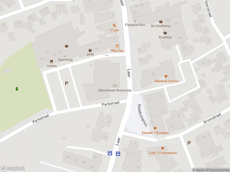 Brandweer met gepaste spoed naar de Parkstraat in Nistelrode vanwege een liftopsluiting