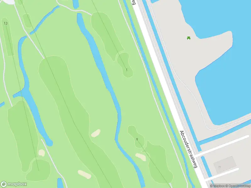 Ambulance met gepaste spoed naar de Abcouderstraatweg in Amsterdam