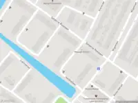Brandweer met gepaste spoed naar de Egelantierstraat in Arnhem vanwege afhijsen patient