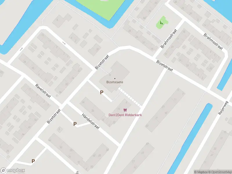 Ambulance met gepaste spoed naar de Van Beethovenstraat in Ridderkerk