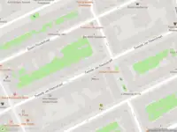 Ambulance met grote spoed naar de Hemonylaan in Amsterdam