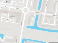 Ambulance met gepaste spoed naar de Bakema-erf in Dordrecht