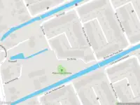 Ambulance met grote spoed naar de De Brink in Pijnacker