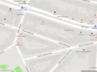 Ambulance met grote spoed naar de Rosenveldtstraat in Rotterdam