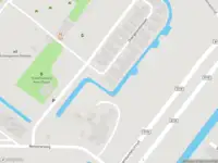 Brandweer met gepaste spoed naar de Dwergplanetenbaan in Amsterdam vanwege stankoverlast
