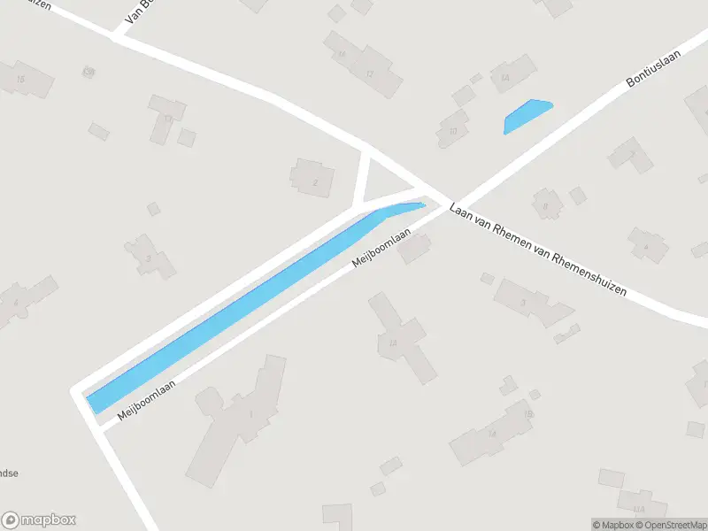 Ambulance met gepaste spoed naar de Meijboomlaan in Wassenaar