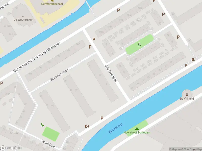 Ambulance met grote spoed naar de Schuttersveld in Schiedam