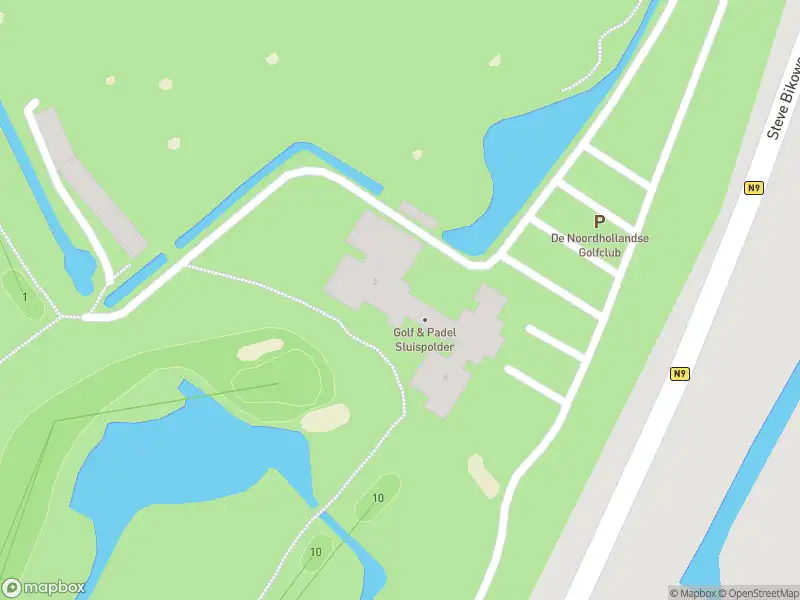 Ambulance met grote spoed naar de Sluispolderweg in Alkmaar