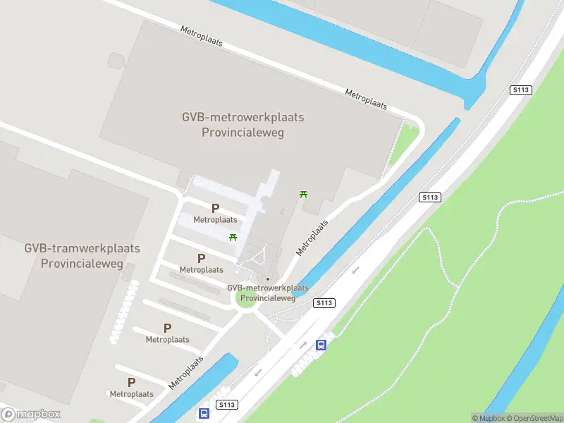 Ambulance met grote spoed naar de Provincialeweg in Diemen
