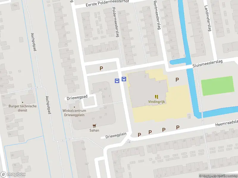 Ambulance met grote spoed naar de Goudse Houtsingel in Gouda