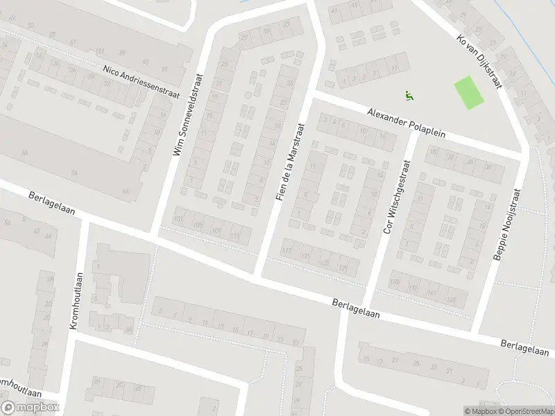 Ambulance met gepaste spoed naar de Fien de la Marstraat in Haarlem