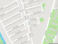 Ambulance met gepaste spoed naar de Veldloopstraat in Rotterdam