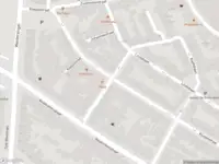 Politie met grote spoed naar de Koepeldwarsstraat in Bergen op Zoom vanwege letsel