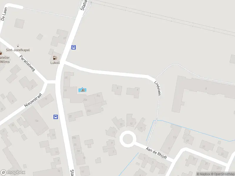 Ambulance met grote spoed naar de Lindelaan in Baexem