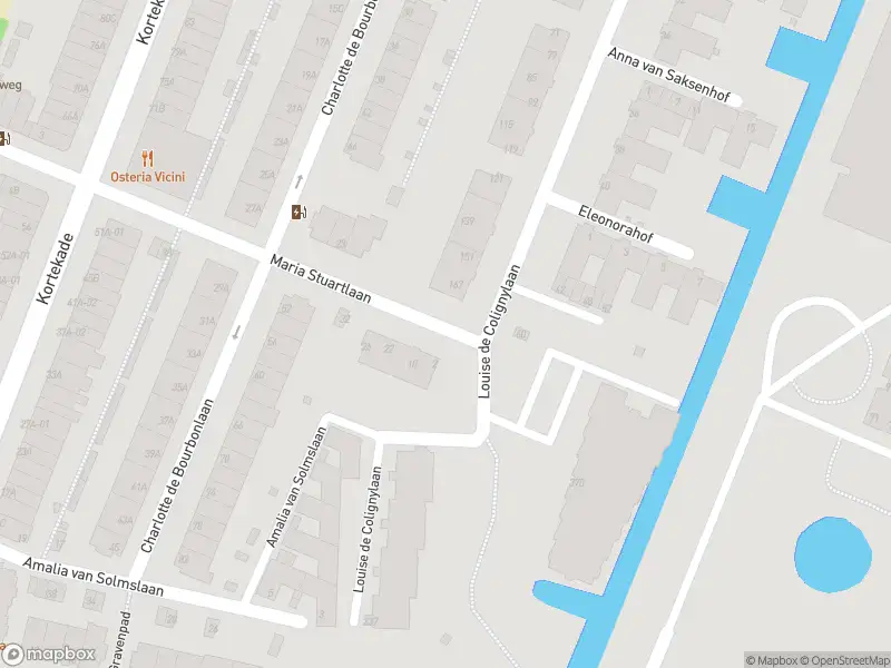 Ambulance met grote spoed naar de Louise de Colignylaan in Rotterdam