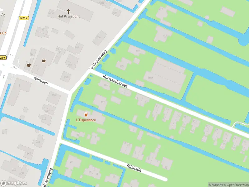 Ambulance met grote spoed naar de Kortlandstraat in Nieuwerkerk aan den IJssel