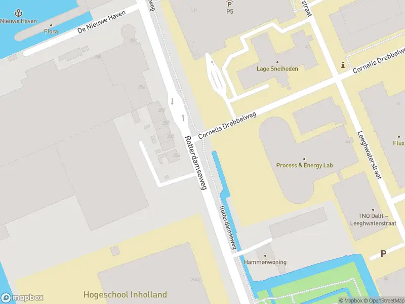 Traumahelikopter met grote spoed naar de Rotterdamseweg in Delft