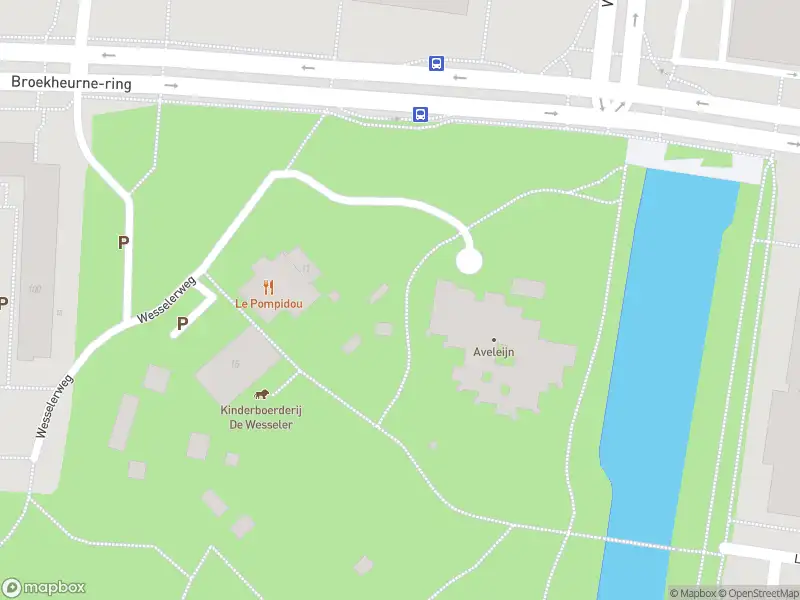 Brandweer met gepaste spoed naar de Wesselerweg in Enschede vanwege stormschade