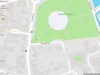 Brandweer met gepaste spoed naar de Stationsstraat in Mill