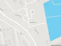 Ambulance met grote spoed naar de Petroleumweg in Vondelingenplaat Rotterdam