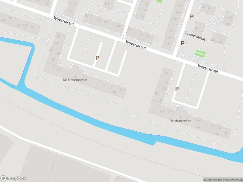 Ambulance met grote spoed naar de Weverstraat in Gorinchem