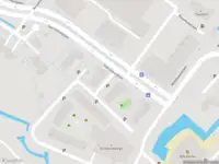 Ambulance met grote spoed naar de Vogelkerslaan in Voorschoten