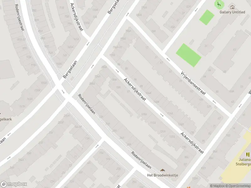 Ambulance met gepaste spoed naar de Ackersdijkstraat in Rotterdam