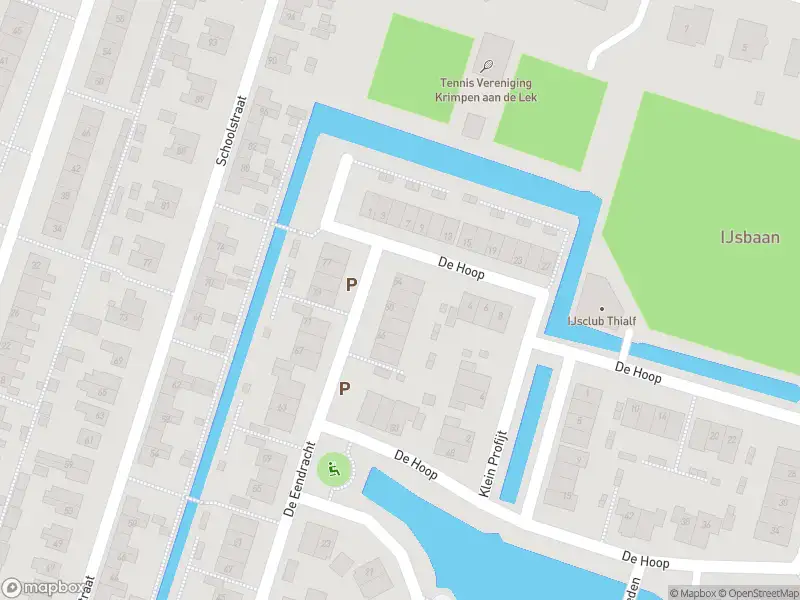 Ambulance met grote spoed naar de De Hoop in Krimpen aan de Lek
