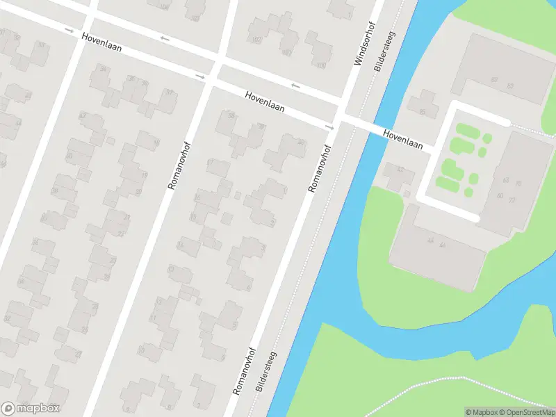 Ambulance met gepaste spoed naar de Romanovhof in Dordrecht